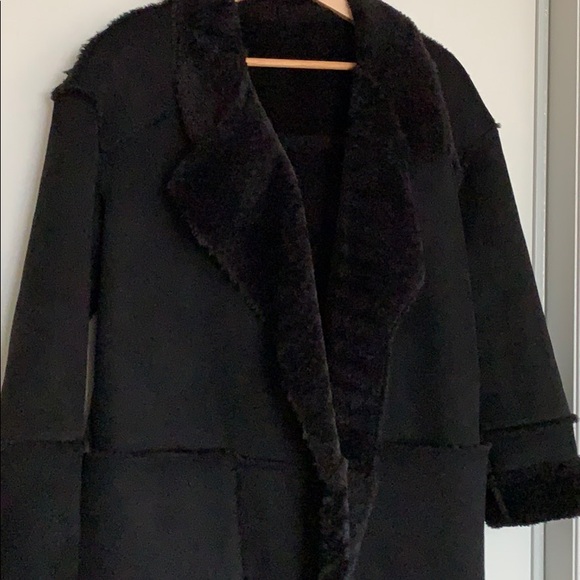 Pre Owned Zara Black Coat 2 side Suede & Furry XS - Picture 2 of 7